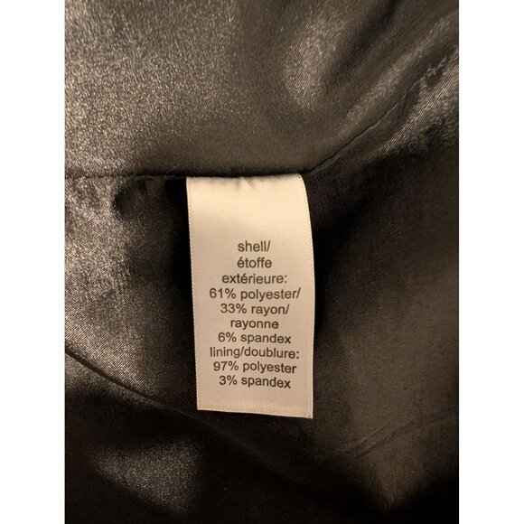 Torrid Black 3/4 Ruched Sleeve Blazer size 3 one button - Picture 4 of 4